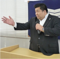 代表取締役社長 川嶋 健文 様